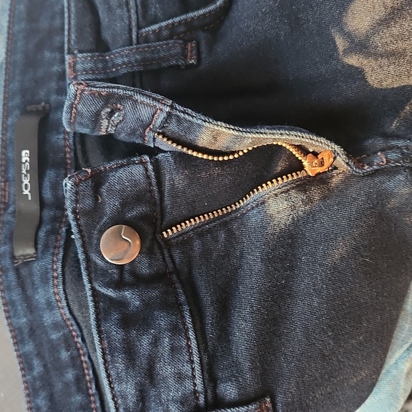 Joe's Slim Fit Mini Boot Cut Jean - Size 28 - Picture 9 of 10